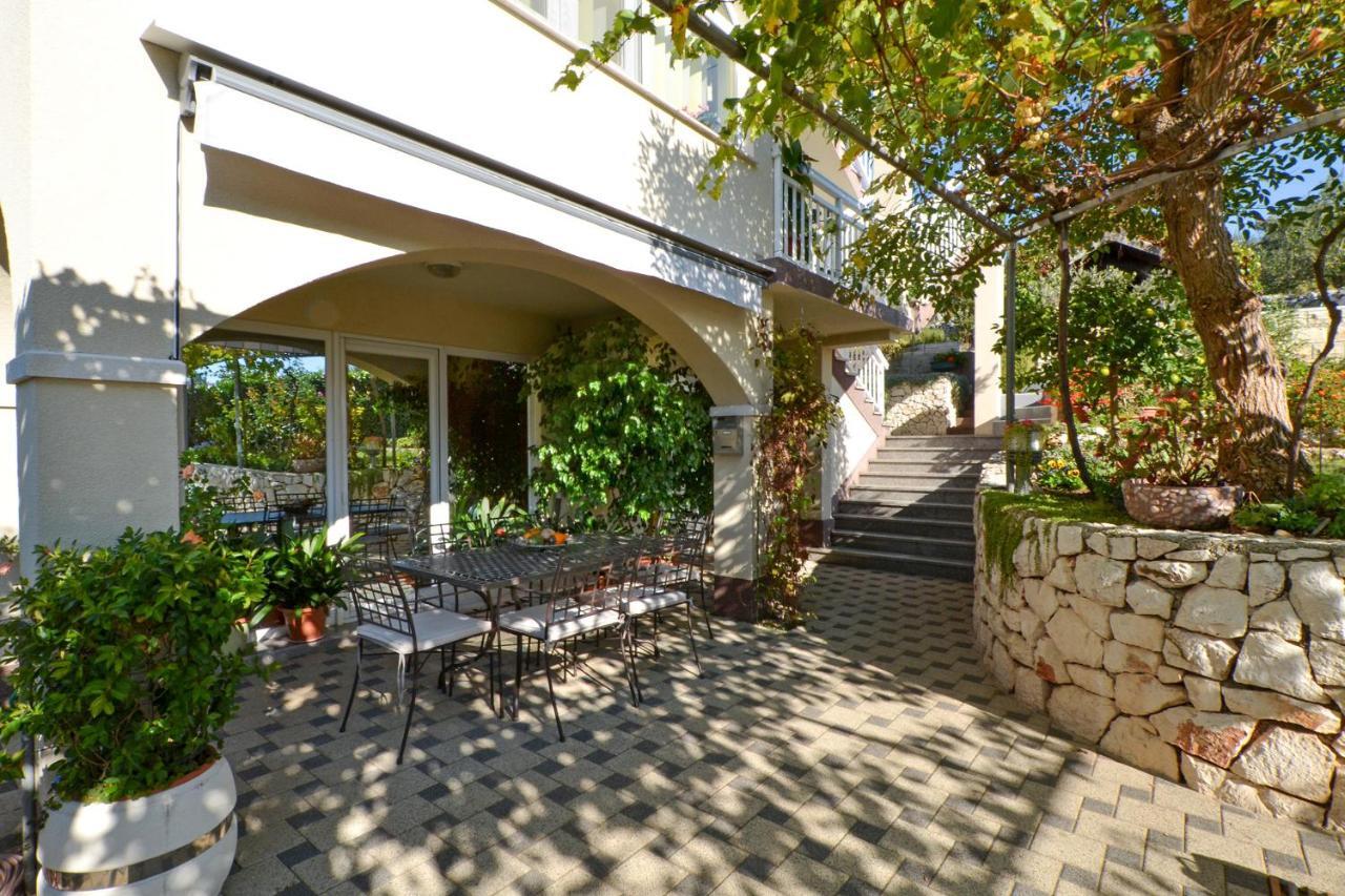 Apartment Una Seget Vranjica Exterior foto